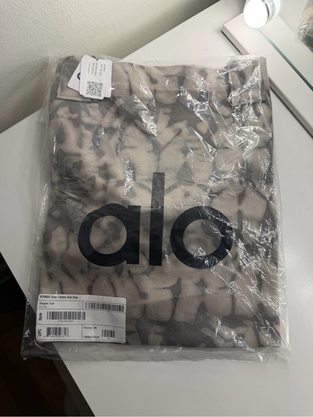 Alo Tie-Dye Tote Bag - Brand New